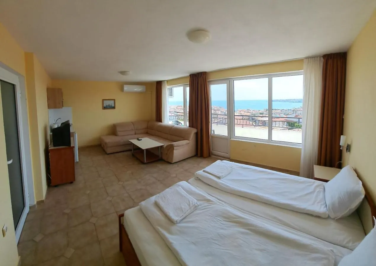Guest House Polikseni سوزوبول