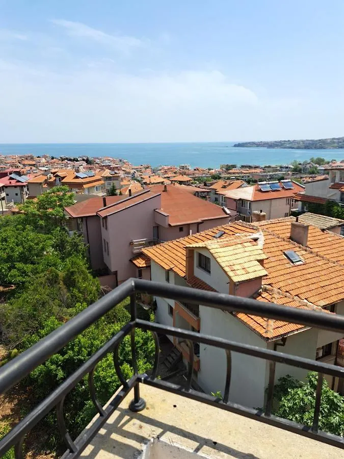 Guest House Polikseni سوزوبول