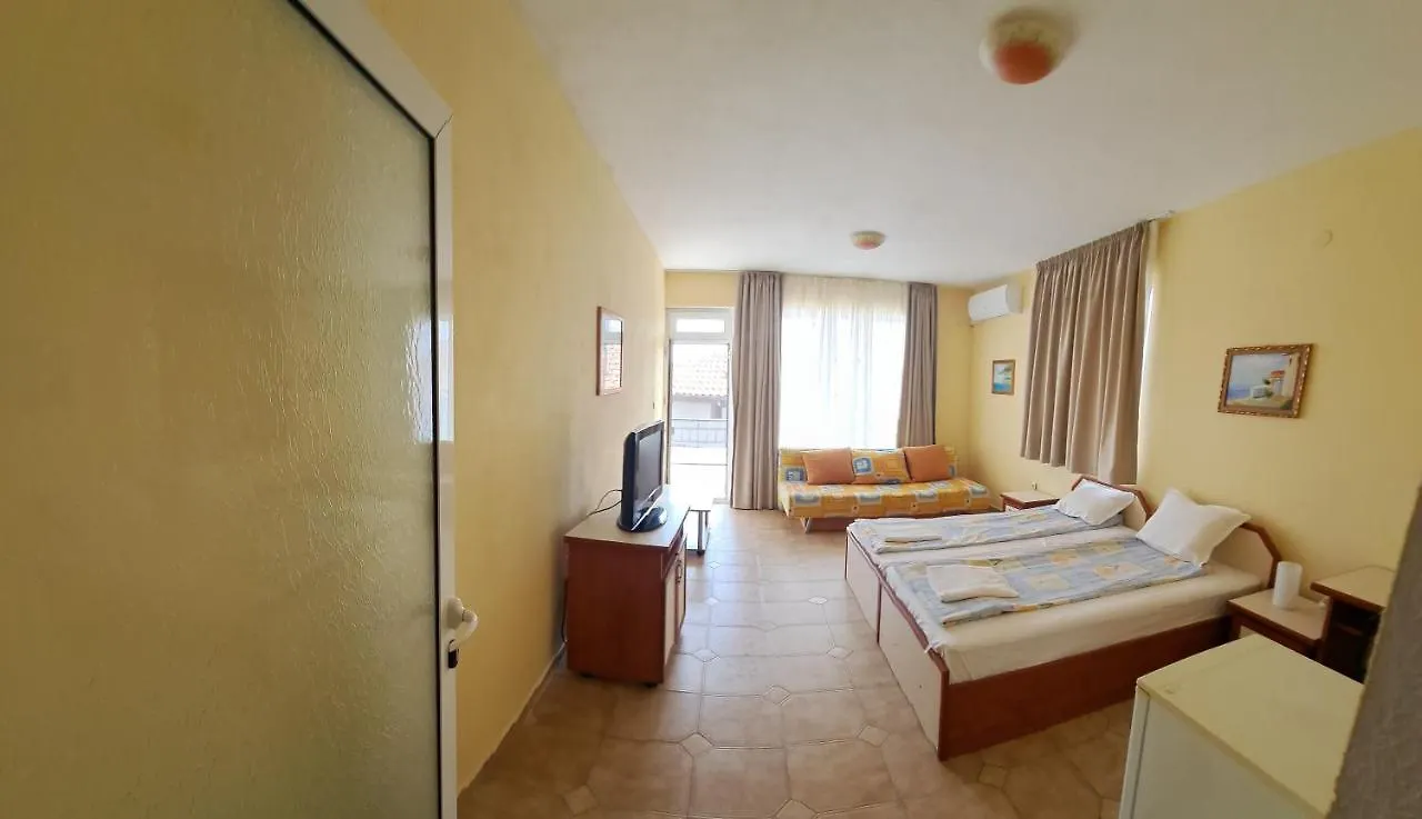 Guest House Polikseni سوزوبول