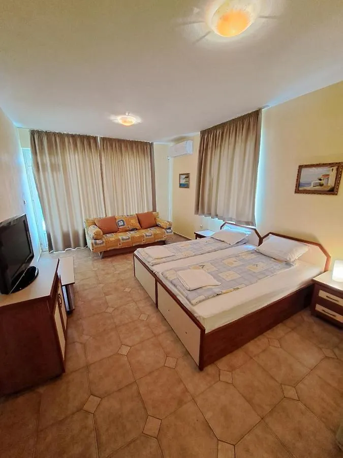 Guest House Polikseni سوزوبول