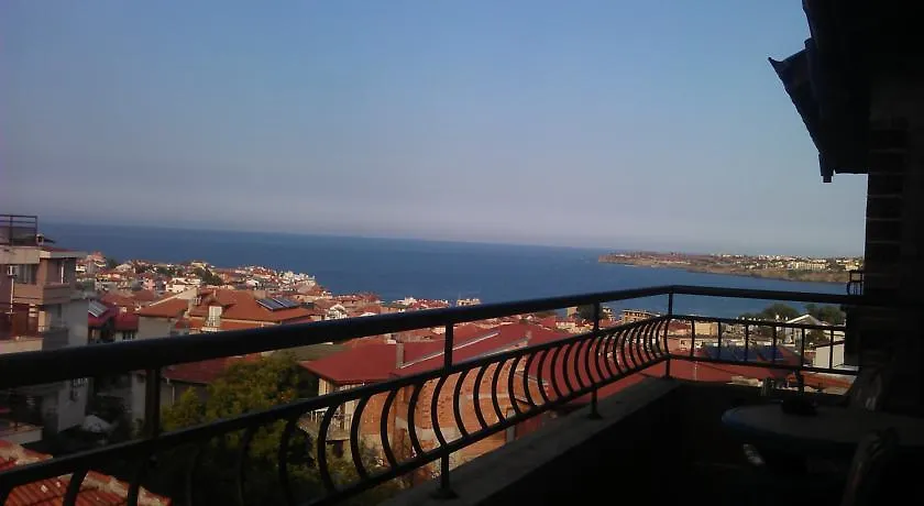 Guest House Polikseni سوزوبول